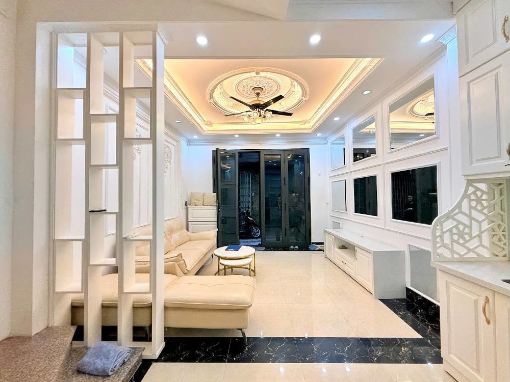 🍀HƠN 8 TỶ – PHÁO ĐÀI LÁNG – GẦN ĐH NGOẠI THƯƠNG, HV NGOẠI GIAO – NHÀ ĐẸP 6 TẦNG Ở NGAY!