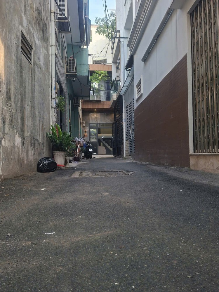 🏡 NHÀ 3 TẦNG MỚI ĐẸP - TRUNG TÂM TÂN BÌNH