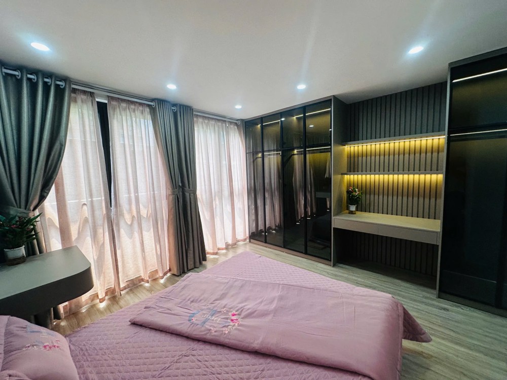 Bán Nhà Ngõ Gốc Đề 29/34m2. 7 tầng. mặt tiền 4m. giá 9.8 tỷ Hoàng Mai Hà Nội