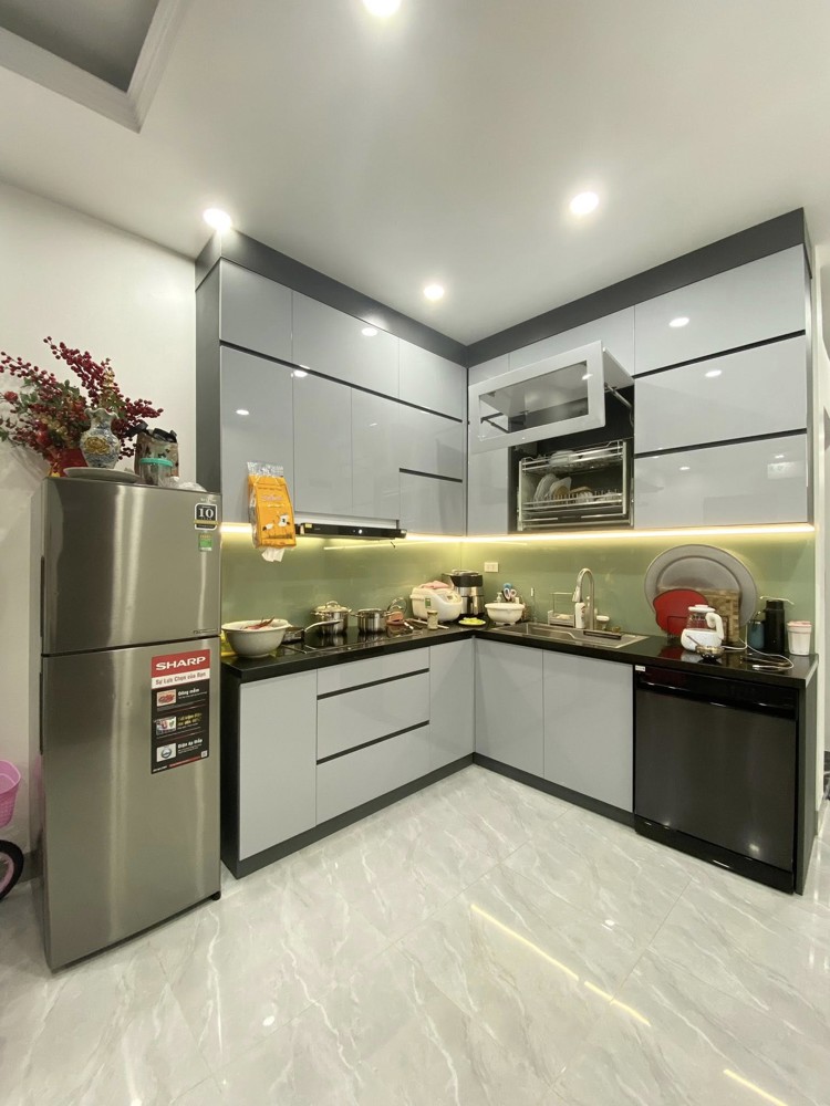💥ĐẸP THẾ💥Tầng 2 TT Trung Liệt 51/65m2, Nội thất bóng loáng, 6.4 tỷ Đống Đa