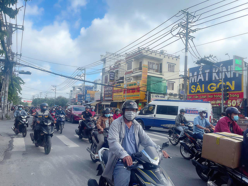 Hiếm - Mặt Tiền Phan Văn Hớn Quận 12, Ngang Gần 5M, 115M2, 3 Pn