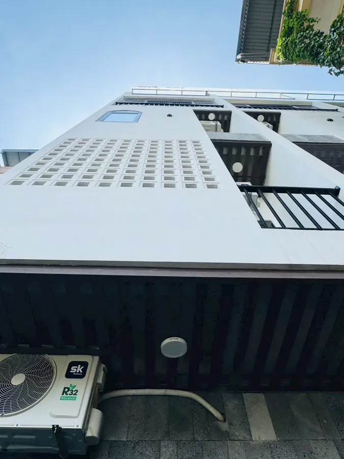 NHÀ MƯỚI- ĐẸP NGÕ NÔNG 10M RA Ô TÔ CHÁNH -ĐỖ Phố Ngọc Thụy 30m2 X 5 Tầng 7.98 tỷ Long Biên Hà Nội