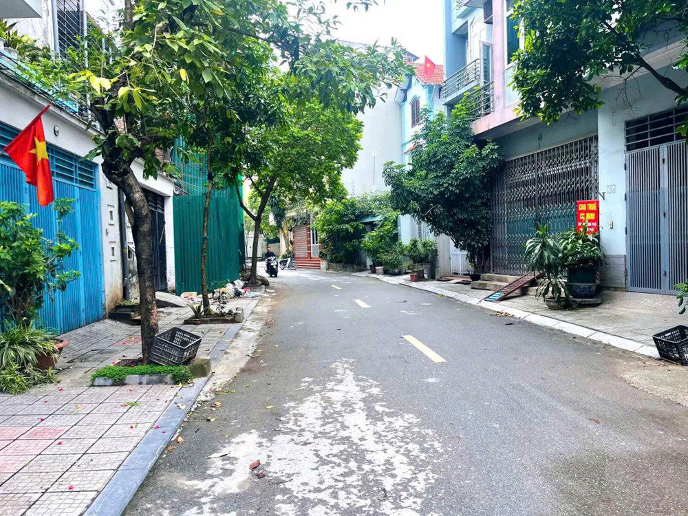 BÁN NHÀ LIỀN KỀ VĂN PHÚ - HÀ ĐÔNG 87M2 X 4 TẦNG, MT 5M, GIÁ 19.2 TỶ