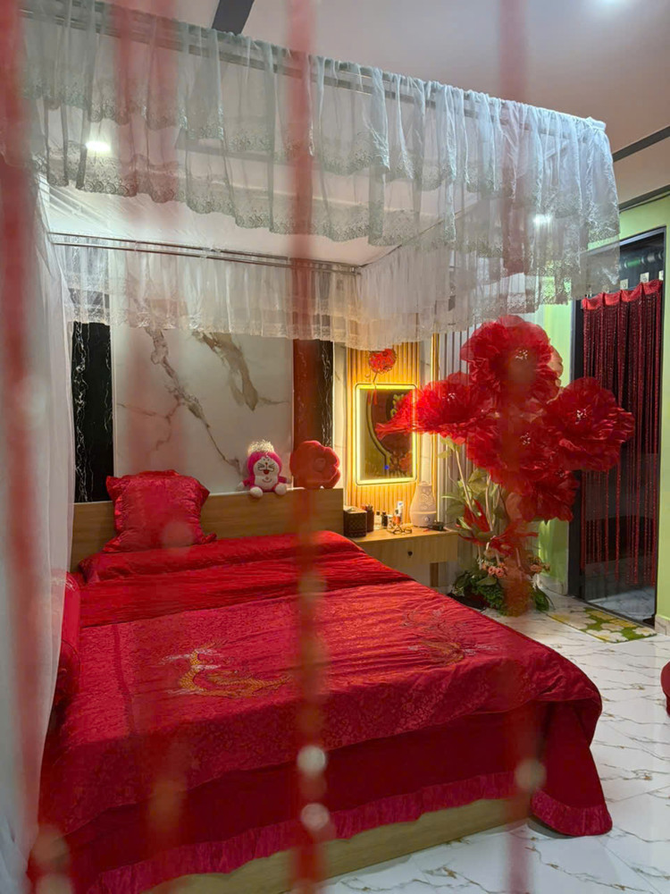 NHÀ ĐẸP TẠI MỸ HẠNH NAM- ĐỨC HÒA, FULL NỘI THẤT, VÀO Ở NGAY
