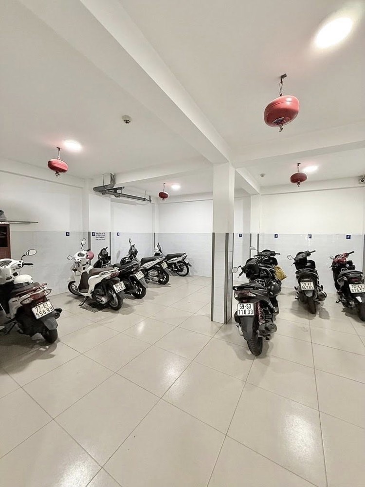 Dòng Tiền 19 Phòng Đường 6m Phan Huy Ích Gò Vấp Thông Tứ Tung