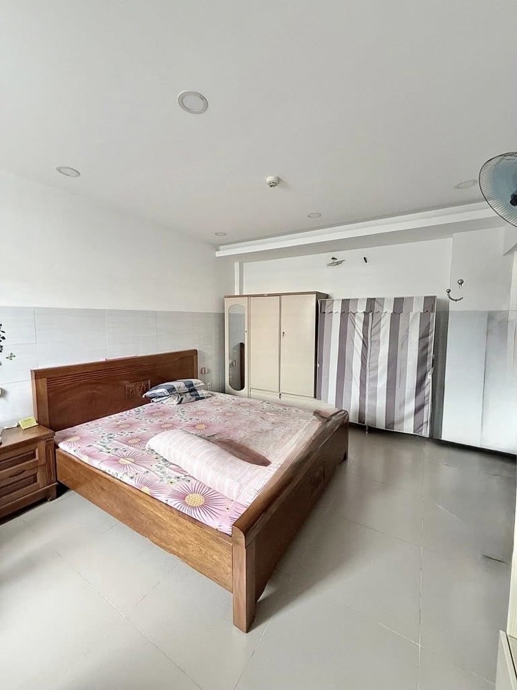 Dòng Tiền 19 Phòng Đường 6m Phan Huy Ích Gò Vấp Thông Tứ Tung