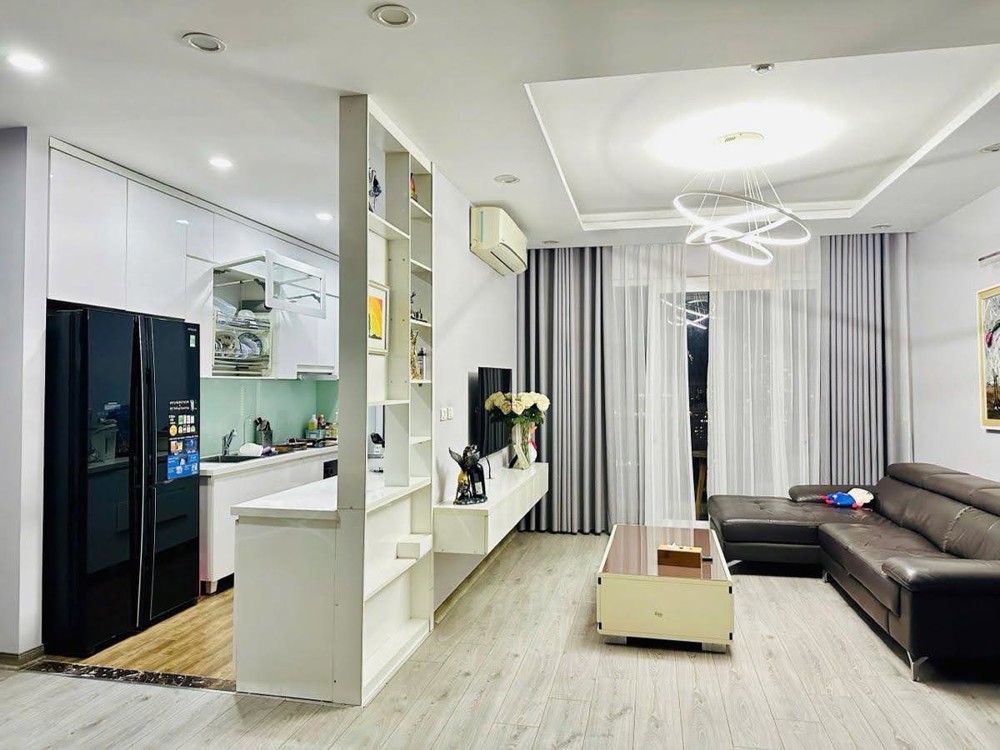 10,5 tỷ. CHCC Việt Đức Complex Lê Văn Lương, Lô góc 126m, 3 ngủ, 2WC, 2 ban công, Full nội thất cao