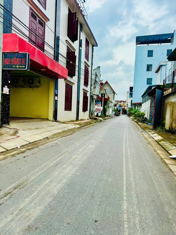 Lô góc hiếm – đầu chợ Quý Kim, Đồ Sơn – mặt đường 7m, vỉa hè 2 bên – giá chỉ 2.5x tỷ – ZALO 0567