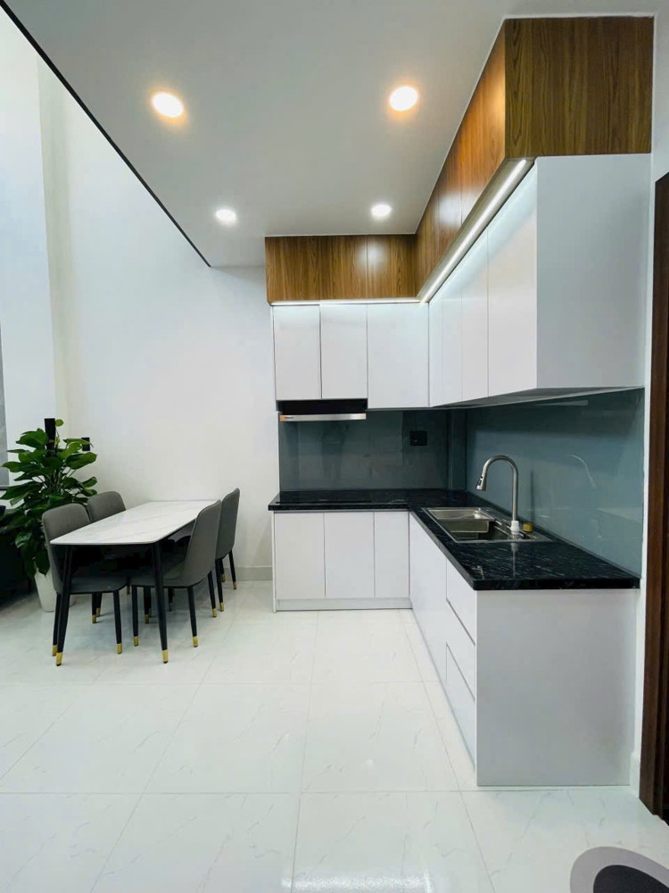 Nhà khu D, 4.1x13m, 1 trệt, 1 lầu, 2 pn, 6.3 tỷ, TL