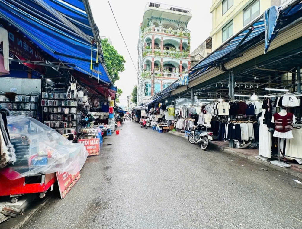 BÁN NHÀ CẦU GIẤY – 6 TẦNG THANG MÁY, PHÂN LÔ Ô TÔ, 2 MẶT NGÕ KD SẦM UẤT – 15,5 TỶ