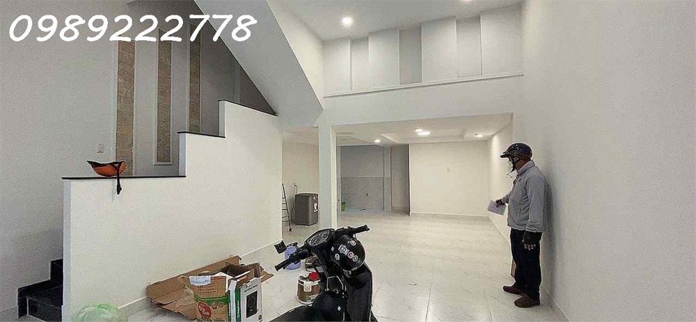BÁN NHÀ ĐẶNG VĂN NGỮ- P10- XE HƠI NGỦ TRONG NHÀ - NGANG KHỦNG HƠN 5M - 1 XẸC THẲNG TẮP - CÁCH MẶT
