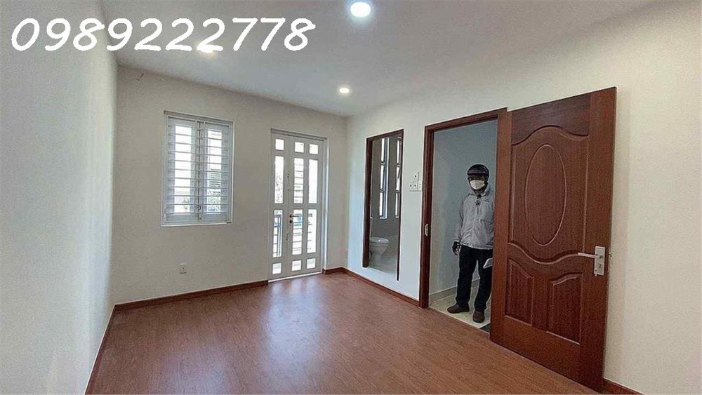 BÁN NHÀ ĐẶNG VĂN NGỮ- P10- XE HƠI NGỦ TRONG NHÀ - NGANG KHỦNG HƠN 5M - 1 XẸC THẲNG TẮP - CÁCH MẶT