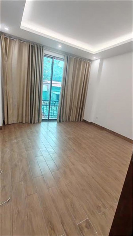 Bán nhà Cầu Noi – Cổ Nhuế 41m2, 5 tầng, ô tô tránh, ở ngay, 6.7 tỷ