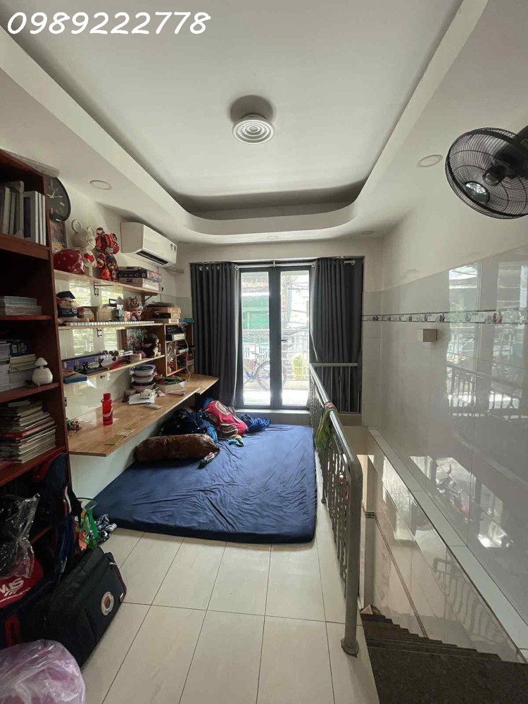 BÁN NHÀ  NGUYỄN TRI PHƯƠNG- PHƯỜNG 4 - SÁT MẶT TIỀN- 3X10M - 5 TẦNG - 3 PHÒNG  NGỦ- VỊ TRÍ CỰC ĐẮC