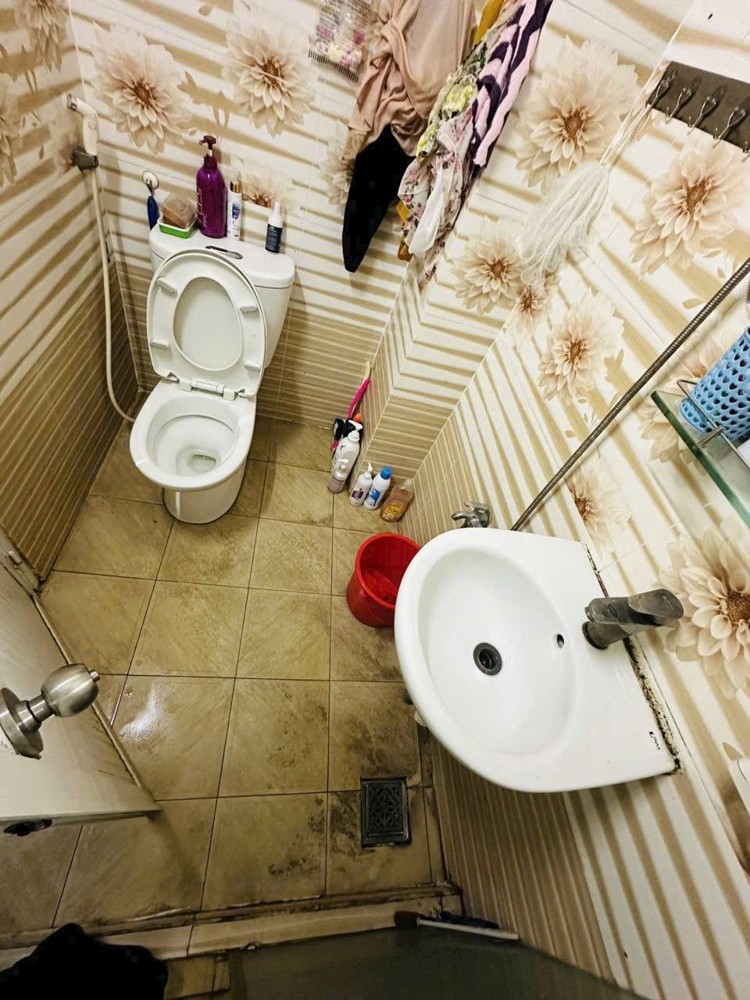 Bán nhà Đường Gò Dầu, Tân Phú - DT 60m2, A4, 3T - Hẻm xe hơi vào nhà