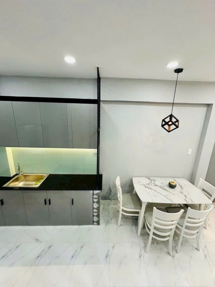 Nhỉnh 3 Tỷ – Âu Cơ – 24M² (3x8) – 2 Phòng Ngủ – Trung Tâm Tân Phú