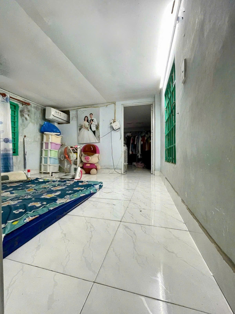 BÁN NHÀ 4 X  18M  – SHR THỚI TAM THÔN, HÓC MÔN HẺM XE HƠI GẦN QUẬN 12