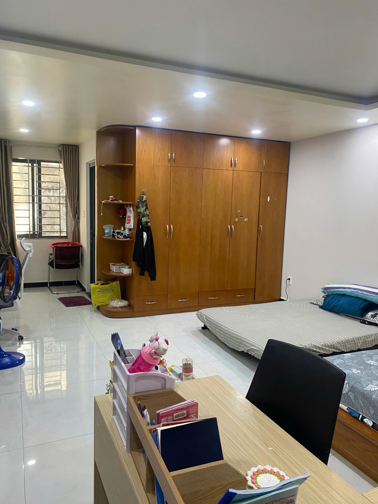 Bán nhà đường số 1, P.Trường Thọ, Thủ Đức, DT 76m2, 2 tầng, 2PN, SH, giá 7.69 tỷ