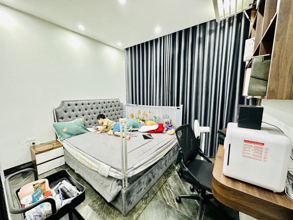BÁN NHÀ THẠCH BÀN LONG BIÊN, FULL NỘI THẤT- NGÕ NÔNG- OTO ĐỖ CỦA-45M-NHỈNH7 TỶ (TL)