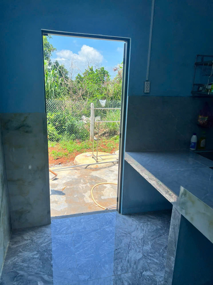 Chủ cần bán nhà tại thị trấn đất đỏ BRVT cũ nay là xã đất đỏ TP HCM