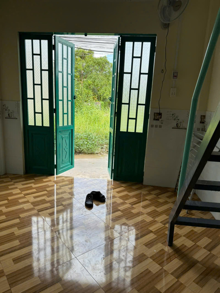 CHO THUÊ PHÒNG TRỌ MỚI XÂY – FULL NỘI THẤT –GIÁ 2,5TR-P. SƠN ĐÔNG - BẾN TRE