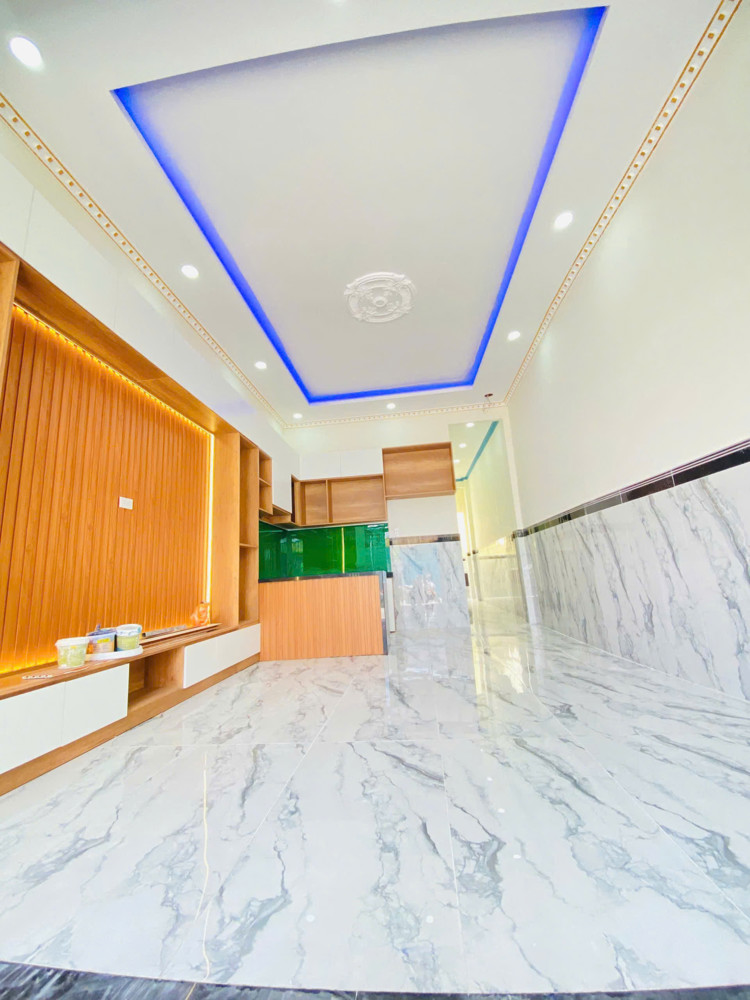 Bán nhà mặt phố Thới Tam Thôn 14, Hóc Môn, 4x15m, 60m2, SH, 4.3 tỷ