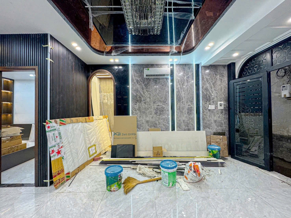 Bán nhà đẹp sổ hồng riêng – Hẻm 1834 Lô Nhì, cách Huỳnh Tấn Phát chỉ 10m