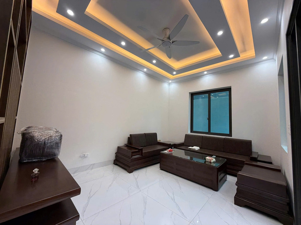 BÁN NHÀ TRUNG TÂM LONG BIÊN - GIÁ ĐẦU TƯ
