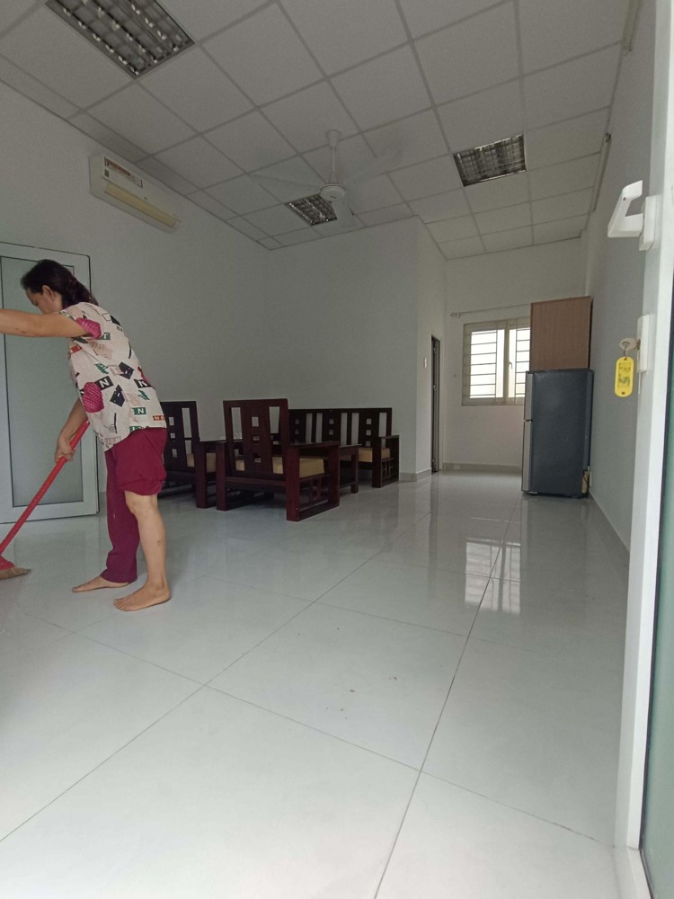 Cho thuê kho, văn phòng Bình Lợi, P.13 cũ, 10×10.5m, 15tr