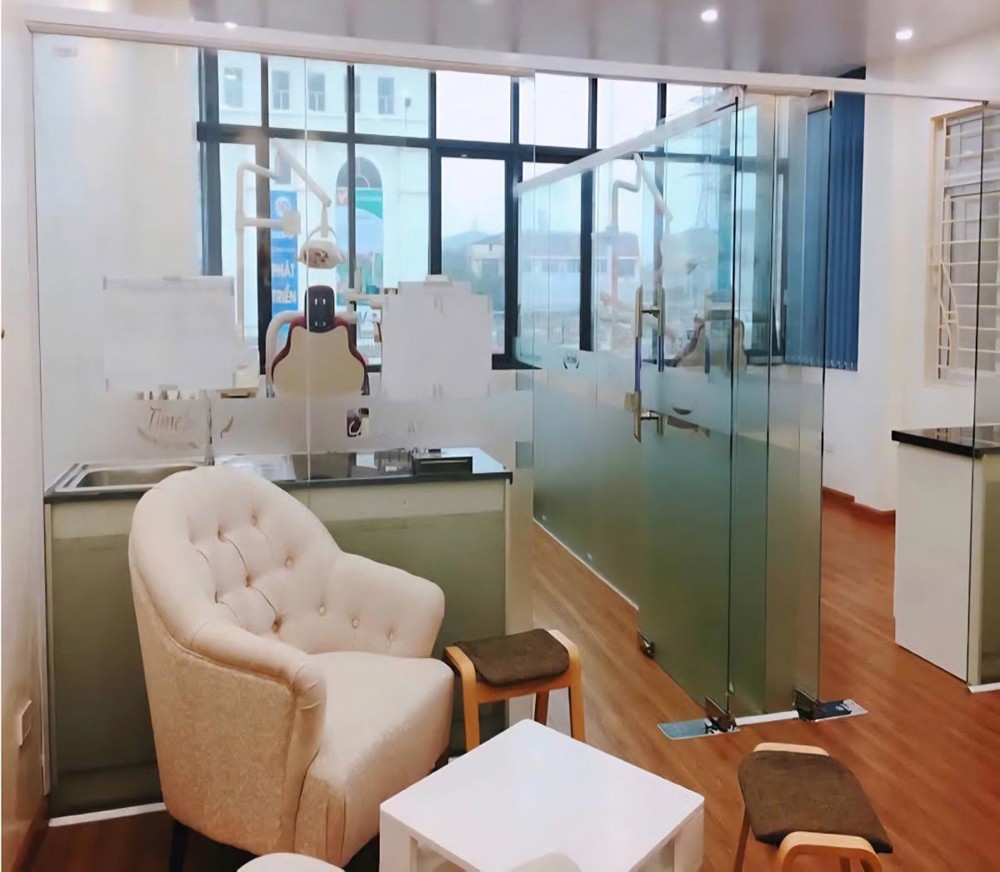 BÁN GẤP! NHÀ MẶT PHỐ LÊ TRỌNG TẤN THANH XUÂN PHỐ 30M, 2 LÀN XE DÒNG TIỀN 600TRIỆU/NĂM