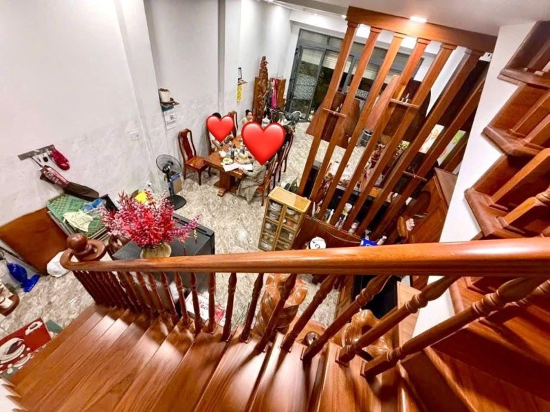 Bán nhà 3 Tầng Dĩ An,SHR đường nhựa 12m,gần ĐHQG TPHCM