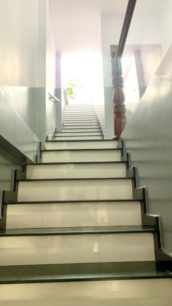 Bán nhà đường Lò Lu, Trường Thạnh, Q9,TP HCM, DT 68m2, 3 tầng, 4PN, SH, giá 6.65 tỷ