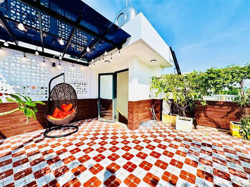 SIÊU VỊ TRÍ TÔ HIẾN THÀNH – TRUNG TÂM QUẬN 10  51m² – 5 TẦNG – 2 MẶT HẺM – CHỈ 8.9