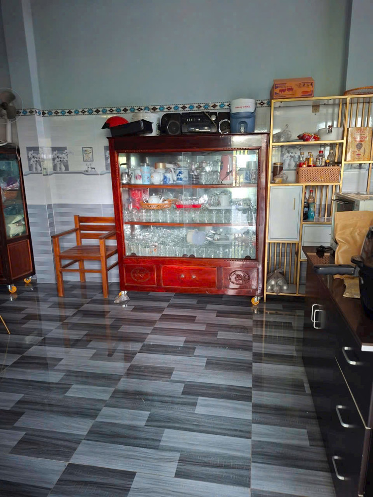 BÁN NHÀ ĐẤT 557M² FULL THỔ - MẶT TIỀN ĐƯỜNG NHỰA