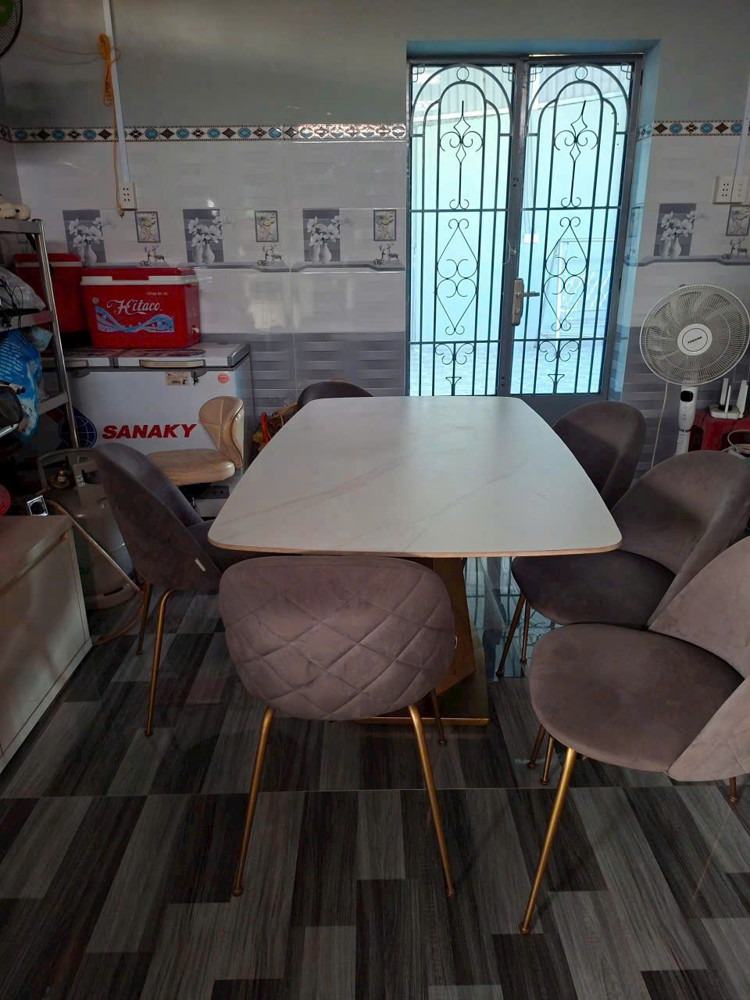 BÁN NHÀ ĐẤT 557M² FULL THỔ - MẶT TIỀN ĐƯỜNG NHỰA