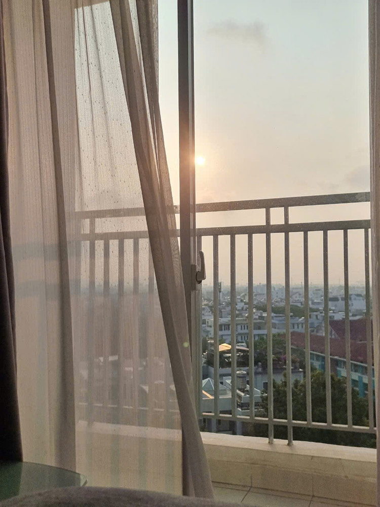 Bán CH Blue Sky Tower, 4 tỷ, 113m2, 3PN, 3WC, 3 ban công, giá cực chất tại Q2, HCM