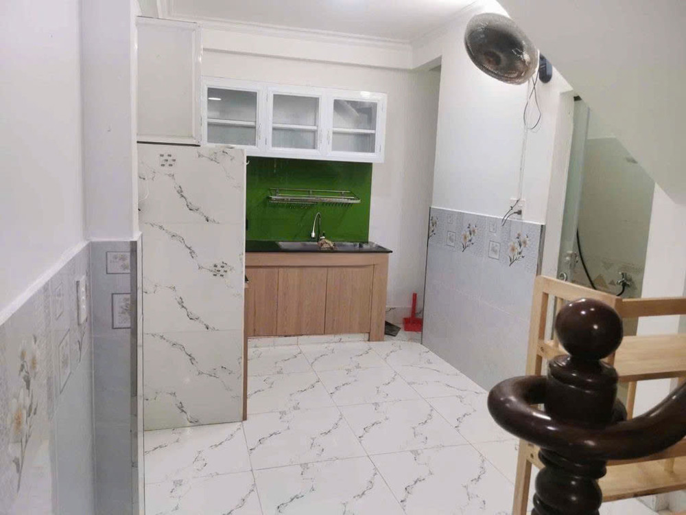 Cho Thuê Nhà Quận 10 - 5PN - 17 Triệu Cho Thuê Nhà Quận 10 - 5PN - 17 Triệu