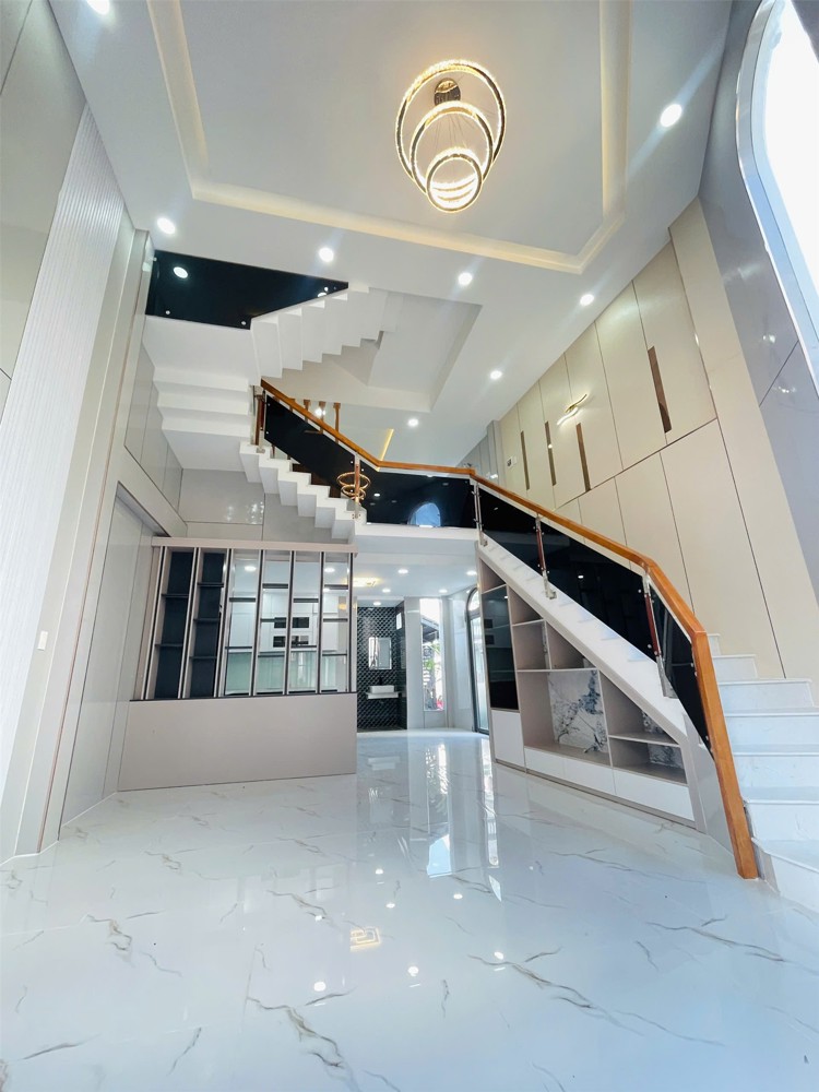 8❌12m, BÁN NHÀ 4 TẦNG BTCT, HXH, NGUYỄN ẢNH THỦ, Q.12, 7.1 TỶ TL