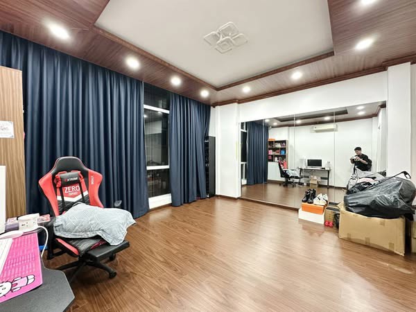 Nhà HXH Đường Hoàng Văn Thụ Quận Phú Nhuận Phường 8 Cũ