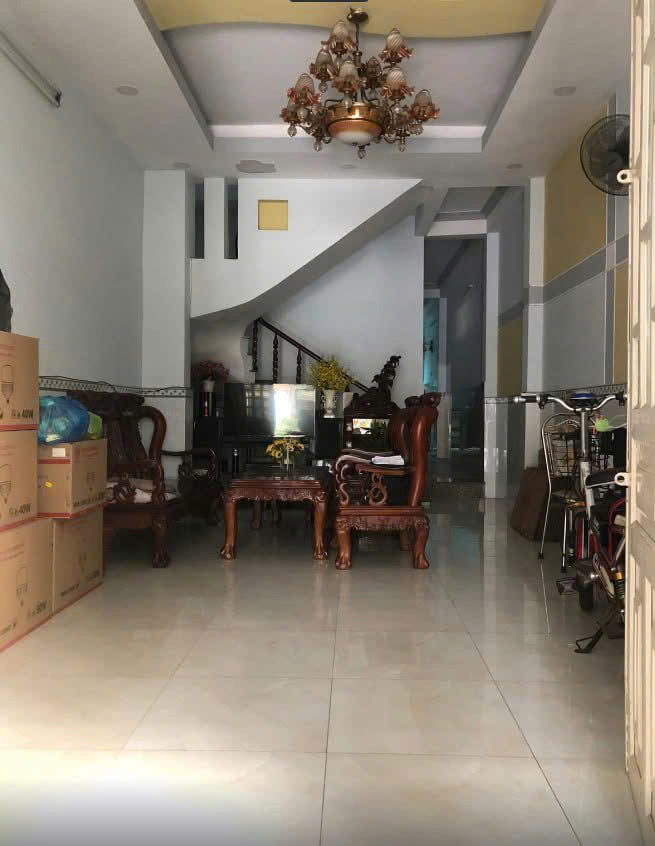 BÁN GẤP NHÀ (4x18) MẶT TIỀN ĐƯỜNG HIỆP THÀNH 33, Q12 – GIÁ CHỈ 6 TỶ 200 TRIỆU