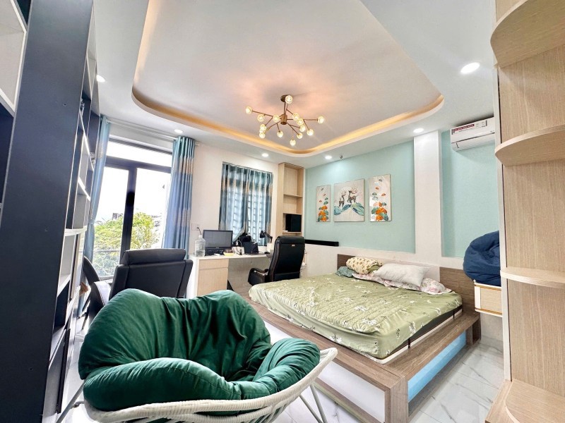 Bán nhà ngõ Dương Đình Hội, Q9, TP HCM, DT 70m2, 4 tầng, 4PN, sổ hồng, giá 6.75  tỷ