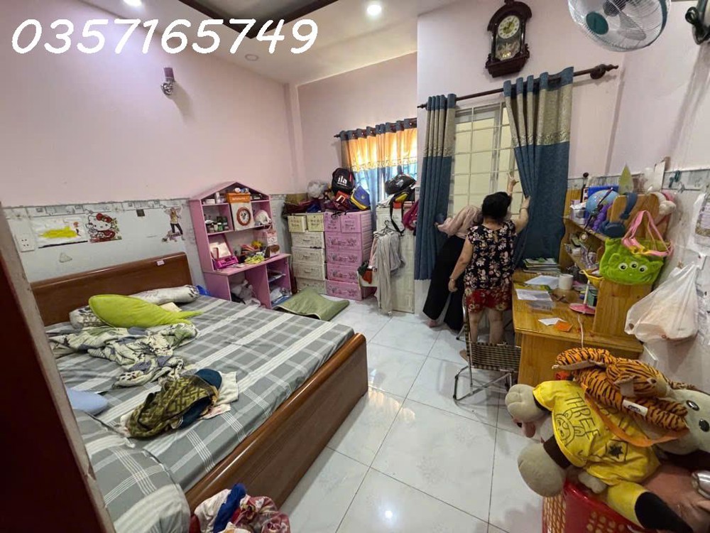 BÁN NHÀ LÀNG TĂNG PHÚ THỦ ĐỨC – 6.8 TỶ – NHÀ ĐẸP 3 TẦNG, HẺM NHỰA 7M, KHU DÂN TRÍ CAO - 5P RA NGÃ