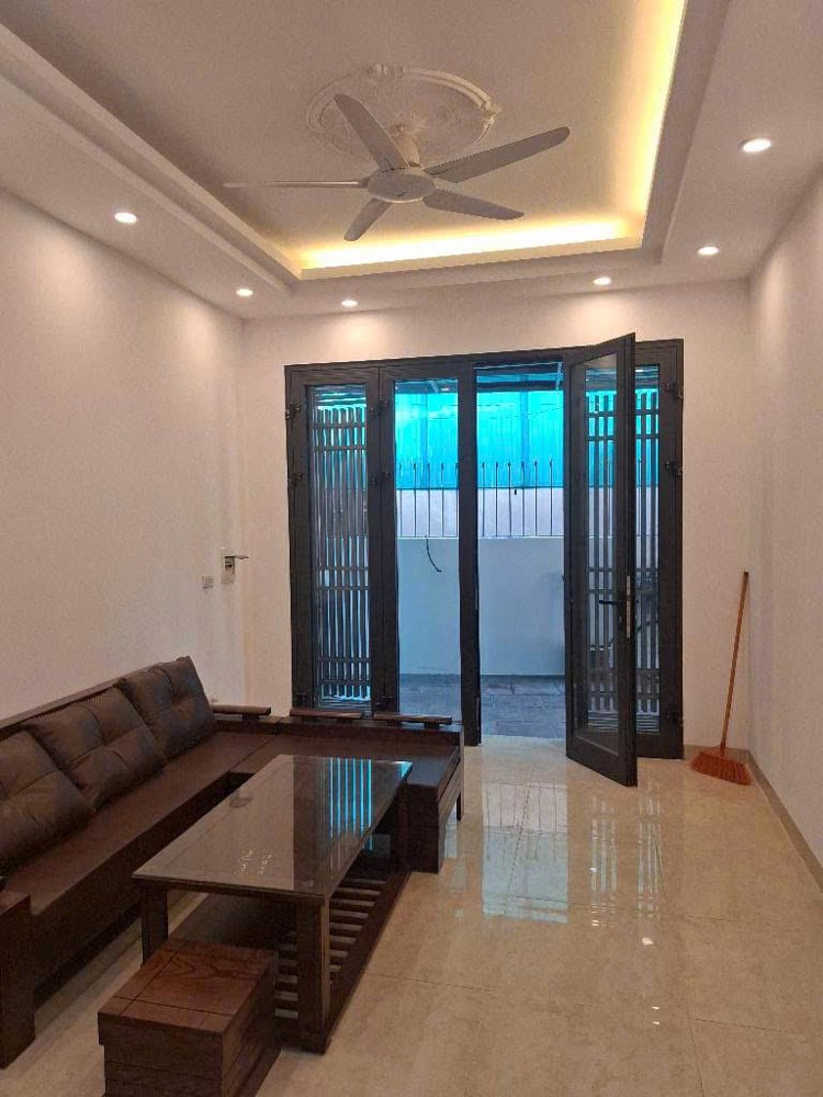 NHÀ MỚI Ở NGAY – FULL NỘI THẤT – NGÕ NÔNG – Ô TÔ ĐỖ CỬA – HÀNG XÓM VINHOMES HARMONY
