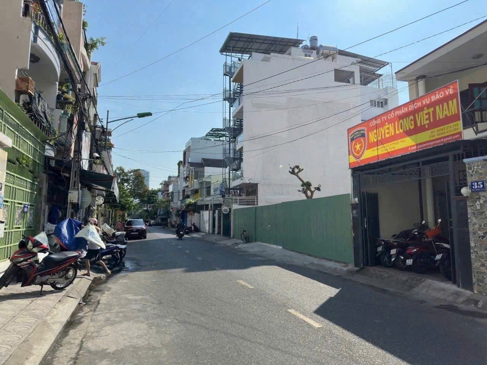 BÁN LÔ ĐẤT SIÊU VIP ĐƯỜNG MẠC ĐINH CHI, TÂN TIẾN, TP NHA TRANG 
Diện tích:  311,9m2 Giá bán : 42