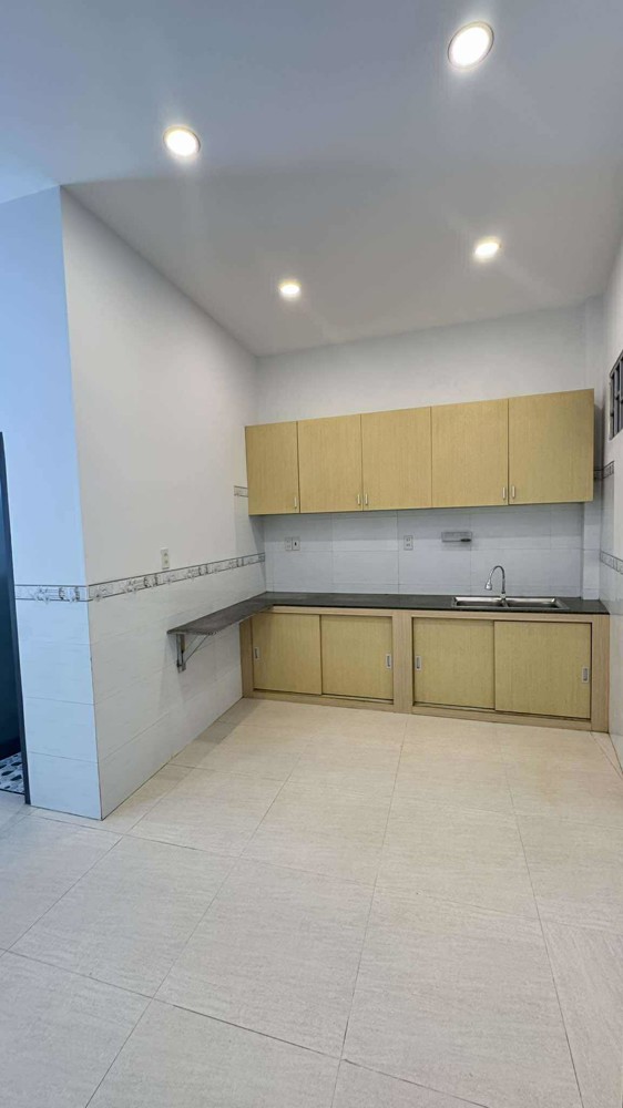 BÁN NHÀ MÊ ĐÚC KIÊN CỐ 2 TẦNG TỔ 12 HẺM HƯƠNG LỘ NGỌC HIỆP