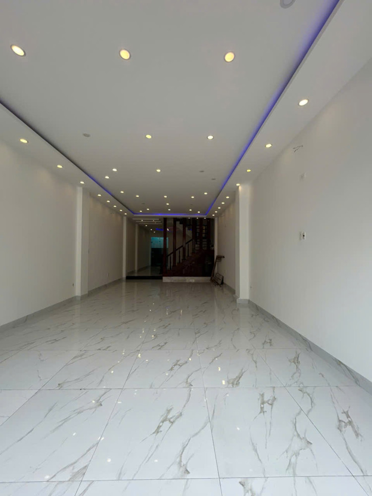 Nhà 4 tầng trung tâm Hà Quang 2 – 7PN – doanh thu 25tr/tháng – giá 12 tỷ