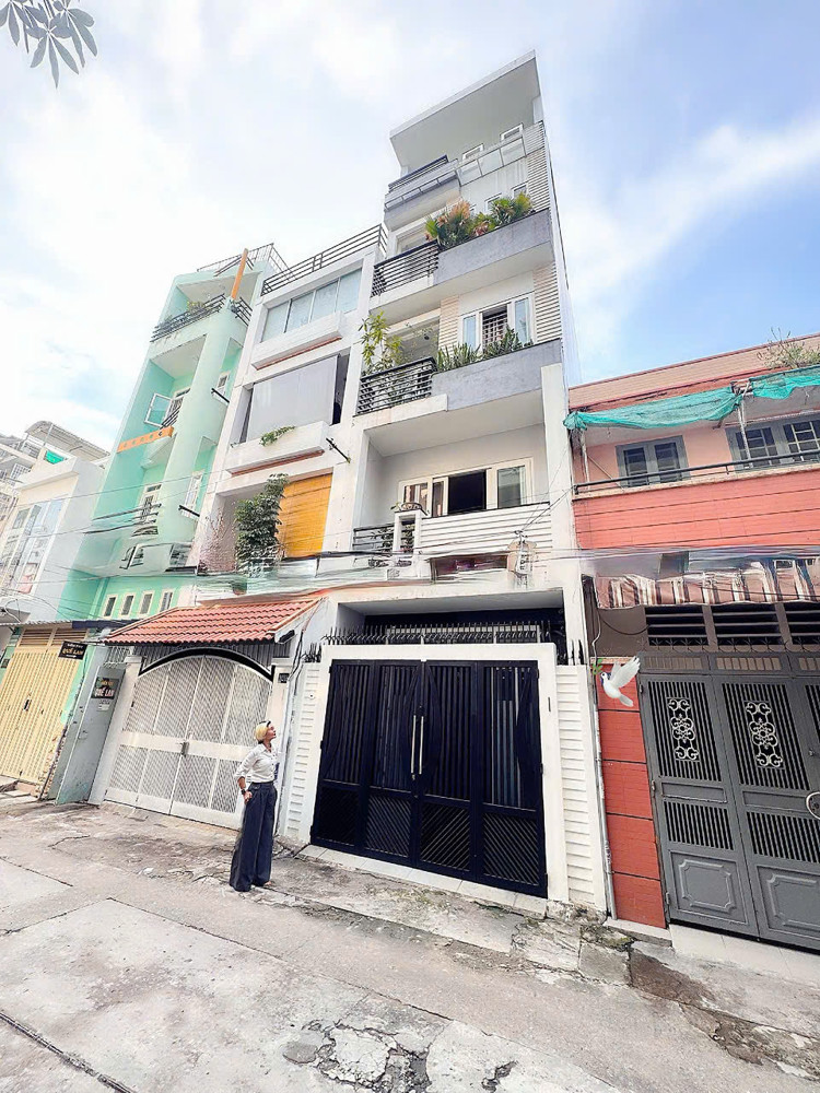 BÁNN NHÀ Đ NGUYỄN THIỆN THUẬT, QUẬN 3 - HXH 8M - NGANG ĐẸP 4,1M*19M - VỊ TRÍ KINH DOANH BUÔN BÁN
