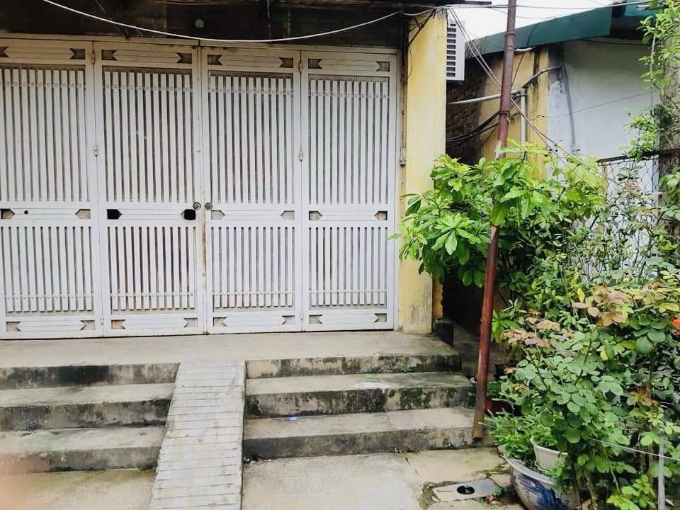Bán nhà tập thể công ty xây lắp hóa chất Đông Ngạc 60m, 2 ngủ đầy đủ công năng nhỉnh 3 tỷ