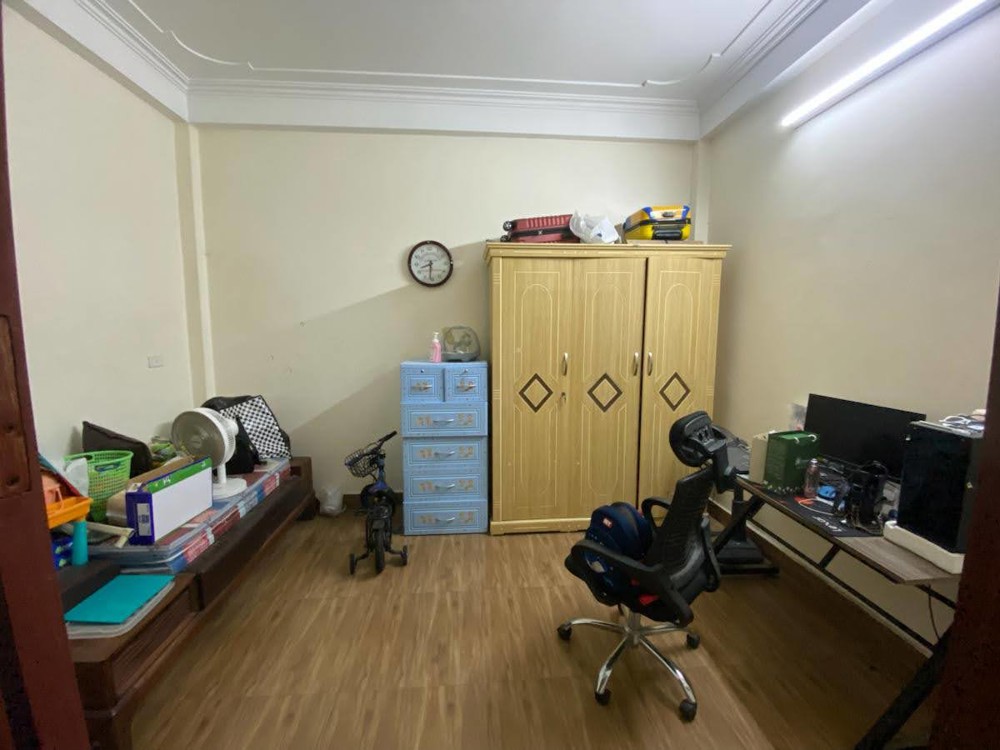 NHÀ PHỐ KIM GIANG, NGÕ THÔNG Ô TÔ, KINH DOANH, 40M*5 TẦNG. GIÁ 11.5 TỶ (CÓ THƯƠNG LƯỢNG)