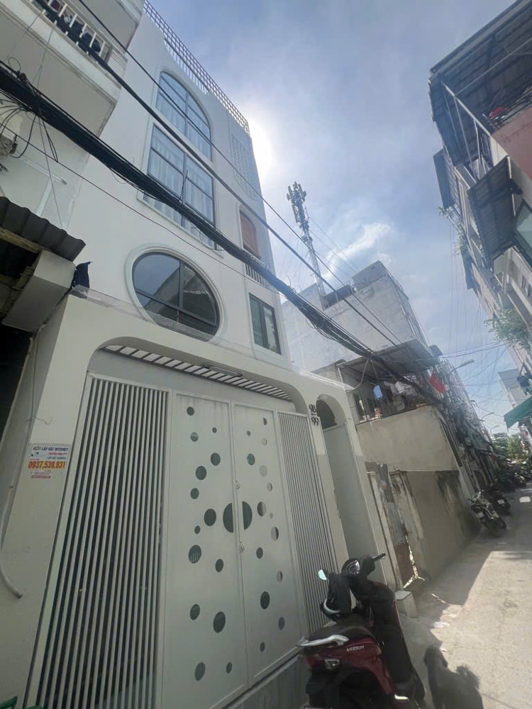 CHDV 5 tầng – Bùi Văn Ba, Quận 7,

Ô tô đậu cửa Thu nhập 80tr/tháng  Giá 12 tỷ